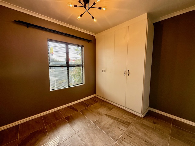 2 Bedroom Property for Sale in Parklands Western Cape